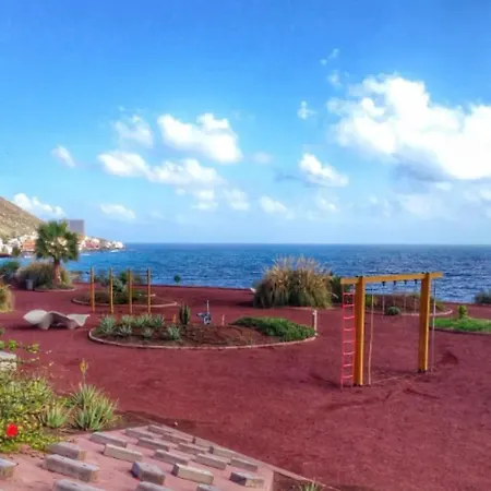 2 Bedrooms With Sea View Shared Pool And Terrace At Apartment *