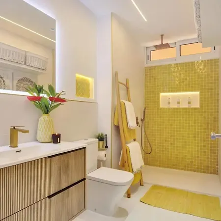 Apartment 2 Bedrooms With Sea View Shared Pool And Terrace At *