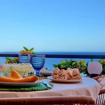 2 Bedrooms With Sea View Shared Pool And Terrace At * Tabaiba
