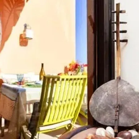 2 Bedrooms With Sea View Shared Pool And Terrace At *