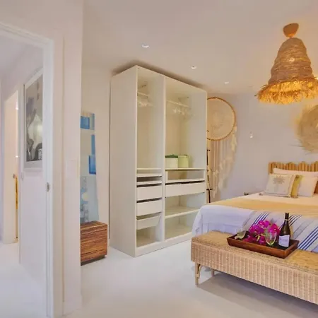 2 Bedrooms With Sea View Shared Pool And Terrace At 아파트