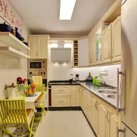 2 Bedrooms With Sea View Shared Pool And Terrace At *