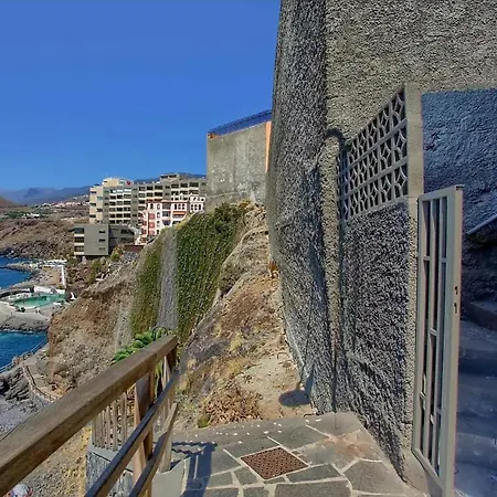 Appartamento 2 Bedrooms With Sea View Shared Pool And Terrace At
