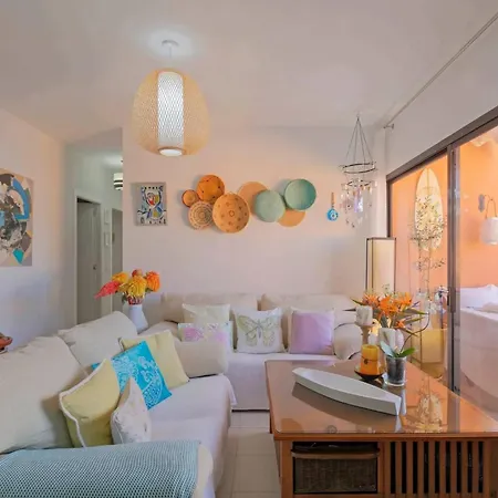 Appartamento 2 Bedrooms With Sea View Shared Pool And Terrace At Tabaiba